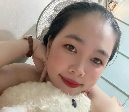 HUYNH KIM HUYEN (フィン・キム・フェン）